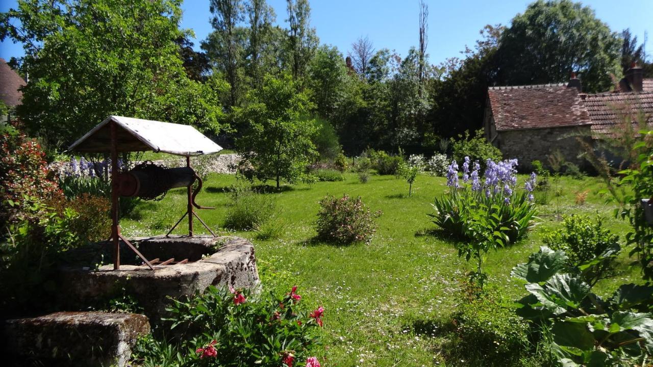 Chez Celestine Villa Souvigny Exterior photo